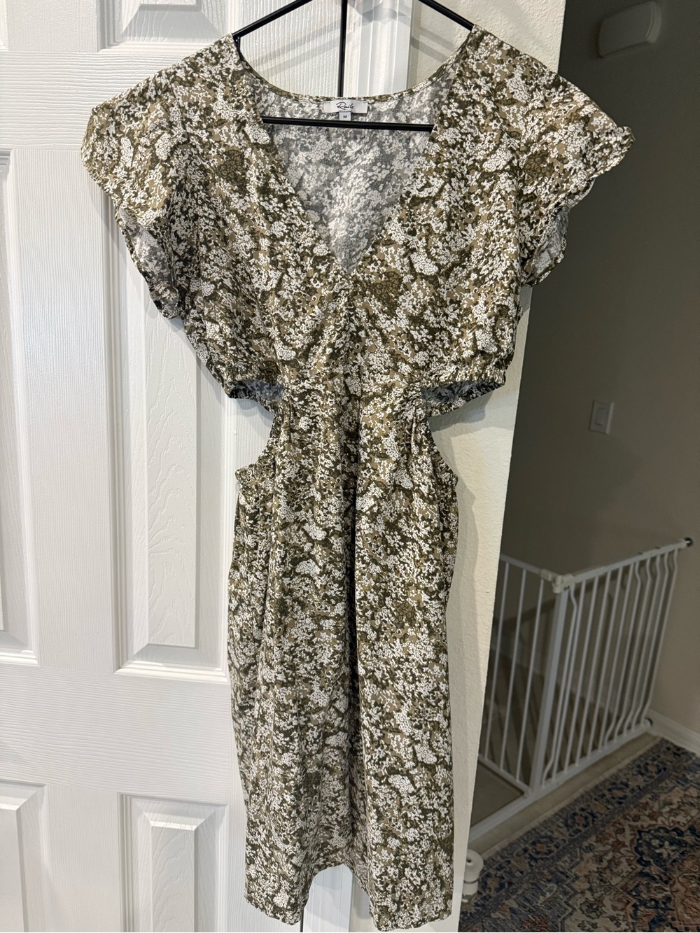 Floral V-Neck Olive & White Women’s Dress